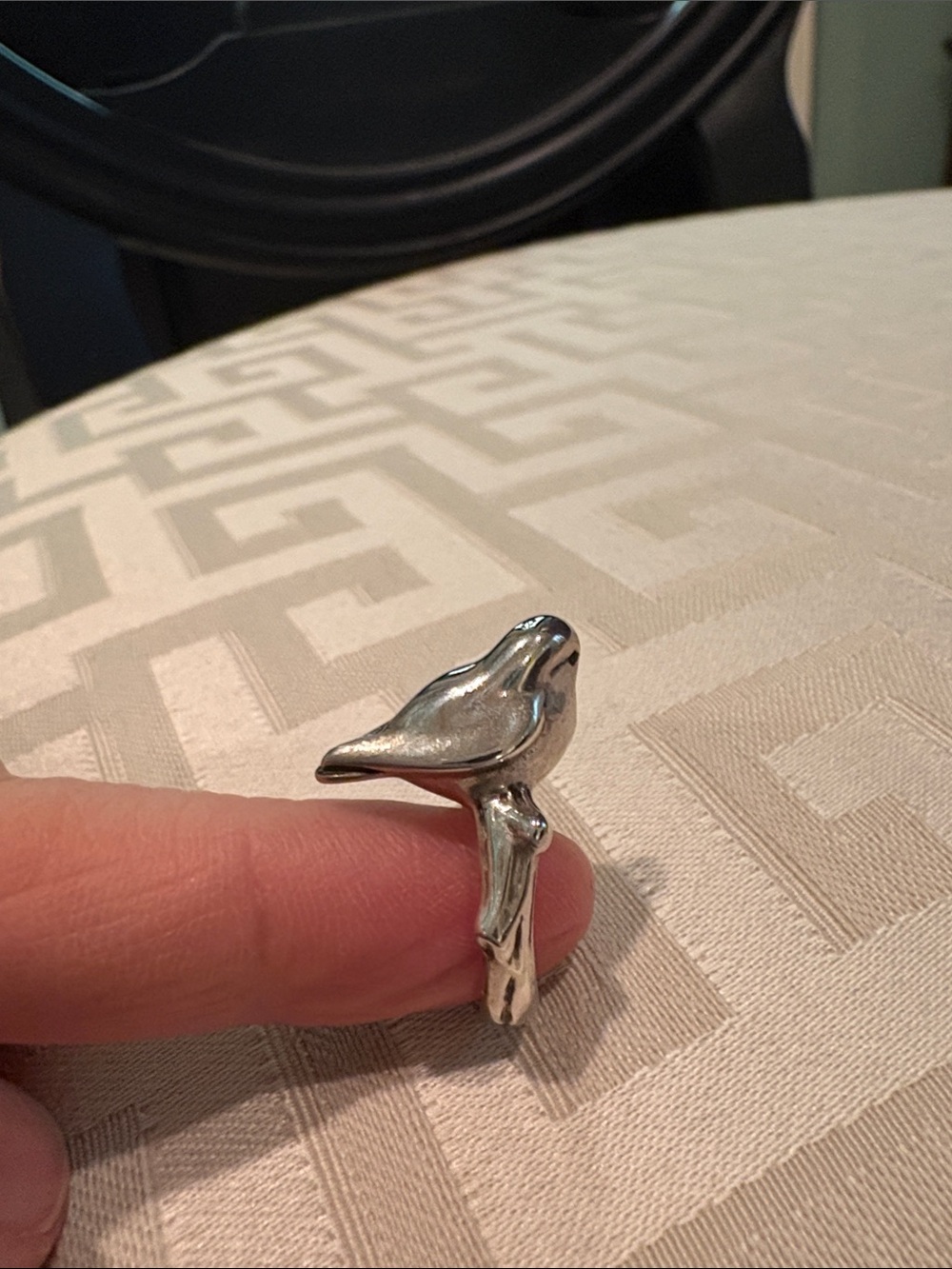 EUC James Avery Sculptural Bird Ring in Sterling Silver Size 4.5 - Picture 2 of 6